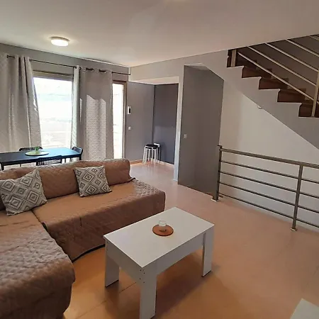 Vv La Choza Tatil Evi *